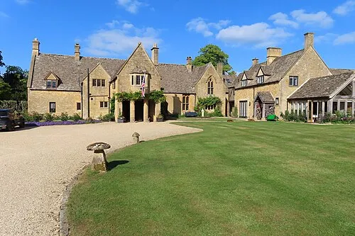 Cowley House B & B