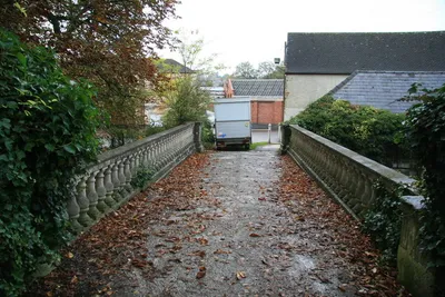 Balustraded bridge by Lodgemore Mill;