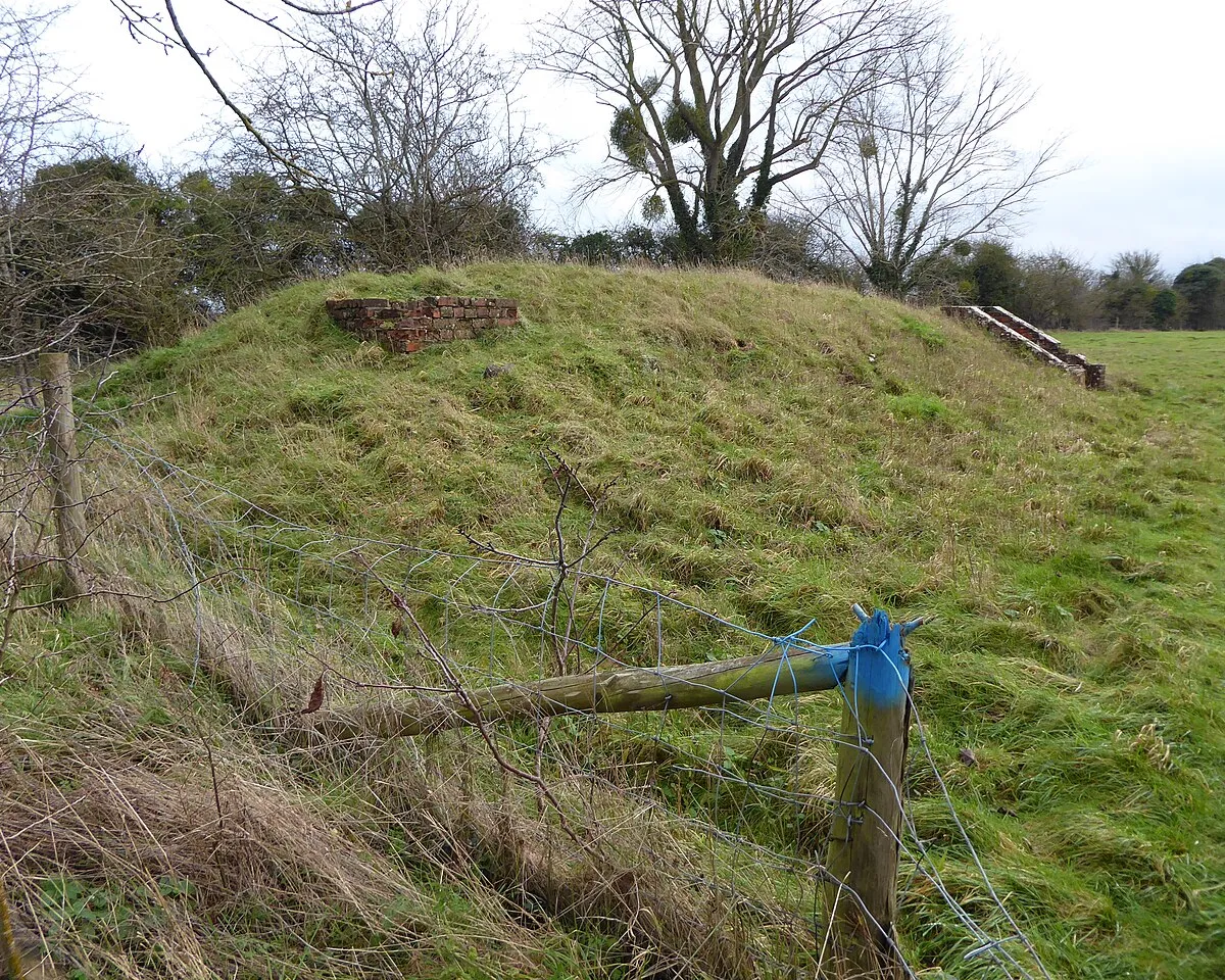 Air raid shelter, RAF Stanton Harcourt