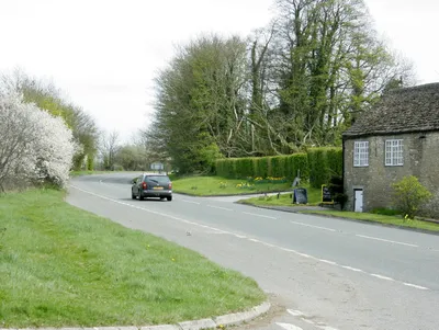 A420 leaving Giddeahall heading east Very little between here and Chippenham.
A blackthorn, sloe or prunus spinosa is in flower to the left. The fruit has a bitter taste but makes very good wine which needs time to mature.