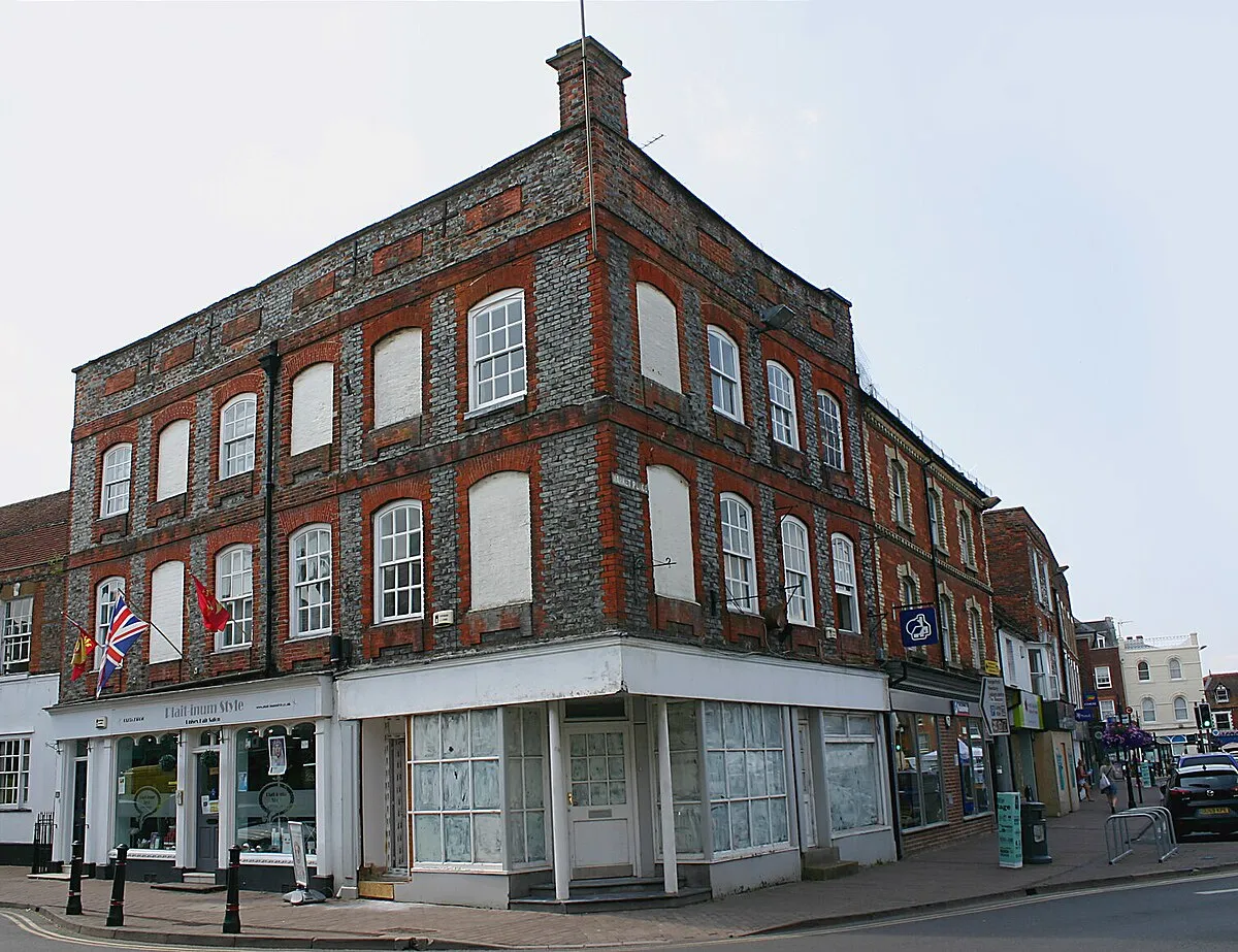 1 Market Place, Wantage