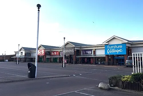 Cheltenham: Kingsditch Retail Park