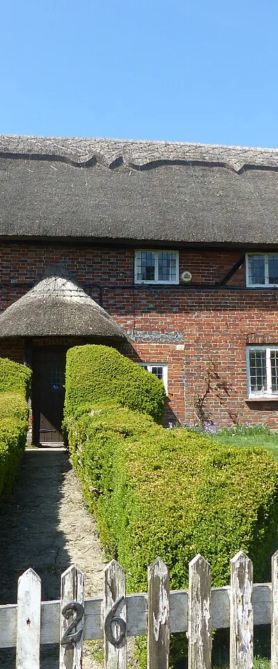 Grade II listed house in Shalbourne, Wiltshire. Listed as "Doves".
.mw-parser-output .messagebox{margin:4px 0;width:auto;border-collapse:collapse;border:2px solid var(--border-color-progressive,#6485d1);background-color:var(--background-color-neutral-subtle,#fbfcff);color:var(--color-base,#202122);box-sizing:border-box;border-inline-start-width:8px}.mw-parser-output .messagebox.mbox-small{font-size:88%;line-height:1.25em}.mw-parser-output .mbox-warning,.mw-parser-output .mbox-speedy{border:2px solid var(--border-color-error,#b22222);background:var(--background-color-error-subtle,#ffdbdb);border-inline-start-width:8px}.mw-parser-output .mbox-serious,.mw-parser-output .mbox-delete,.mw-parser-output .mbox-stop{border:2px solid var(--border-color-error,#b22222);border-inline-start-width:8px}.mw-parser-output .mbox-issue,.mw-parser-output .mbox-content{border:2px solid #f28500;background:var(--background-color-warning-subtle,#ffe);border-inline-start-width:8px}.mw-parser-output .mbox-query,.mw-parser-output .mbox-style{border:2px solid #f4c430;background:var(--background-color-warning-subtle,#ffe);border-inline-start-width:8px}.mw-parser-output .mbox-shit{border:2px solid #960;border-inline-start-width:8px}.mw-parser-output .mbox-license{border:2px solid #88a;border-inline-start-width:initial}.mw-parser-output .mbox-legal{border:2px solid var(--border-color-notice,#666);background:var(--background-color-base,#fff);border-inline-start-width:8px}.mw-parser-output .mbox-honor{border:2px solid #ca3;background:var(--background-color-warning-subtle,#fcf4db);border-inline-start-width:8px}.mw-parser-output .mbox-growth{border:2px solid #8d4;background:var(--background-color-success-subtle,#d5fdf4);border-inline-start-width:8px}.mw-parser-output .mbox-move{border:2px solid #93c;border-inline-start-width:8px}.mw-parser-output .mbox-protection,.mw-parser-output .mbox-message{border:2px solid var(--border-color-base,#aaa);border-inline-start-width:8px}.mw-parser-output .messagebox .mbox-text{border:none;padding:0.25em 0.9em;width:100%}.mw-parser-output .messagebox .mbox-image{border:none;padding:2px 0 2px 0.9em;text-align:center}.mw-parser-output .messagebox .mbox-imageright{border:none;padding:2px 0.9em 2px 0;text-align:center}.mw-parser-output .messagebox .mbox-empty-cell{border:none;padding:0;width:1px}.mw-parser-output .messagebox .mbox-invalid-type{text-align:center}@media(min-width:720px){.mw-parser-output .messagebox{margin:4px 10%}.mw-parser-output .messagebox.mbox-small{clear:right;float:right;margin:4px 0 4px 1em;width:238px}}body.skin--responsive .mw-parser-output table.messagebox img{max-width:none!important}Wikidata has entry Doves (Q26480137) with data related to this item.