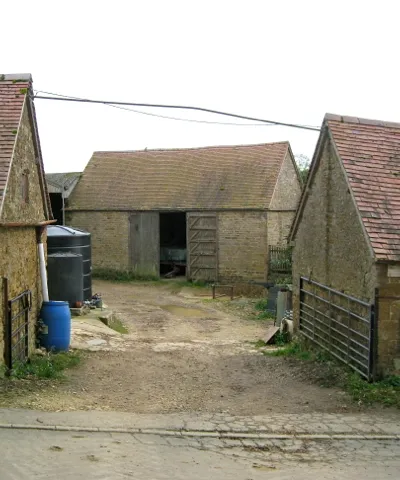 Barns at farmyard entrance, Underhill Farm, Winderton
