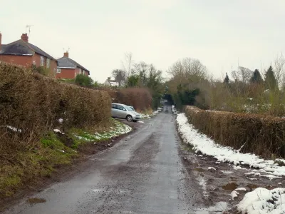 Approaching Queenhill