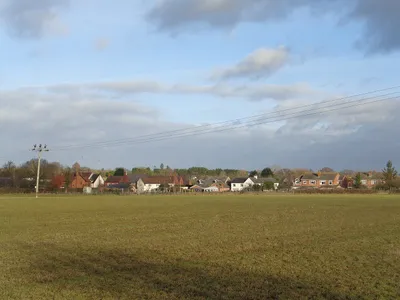 Across the fields to Littleworth