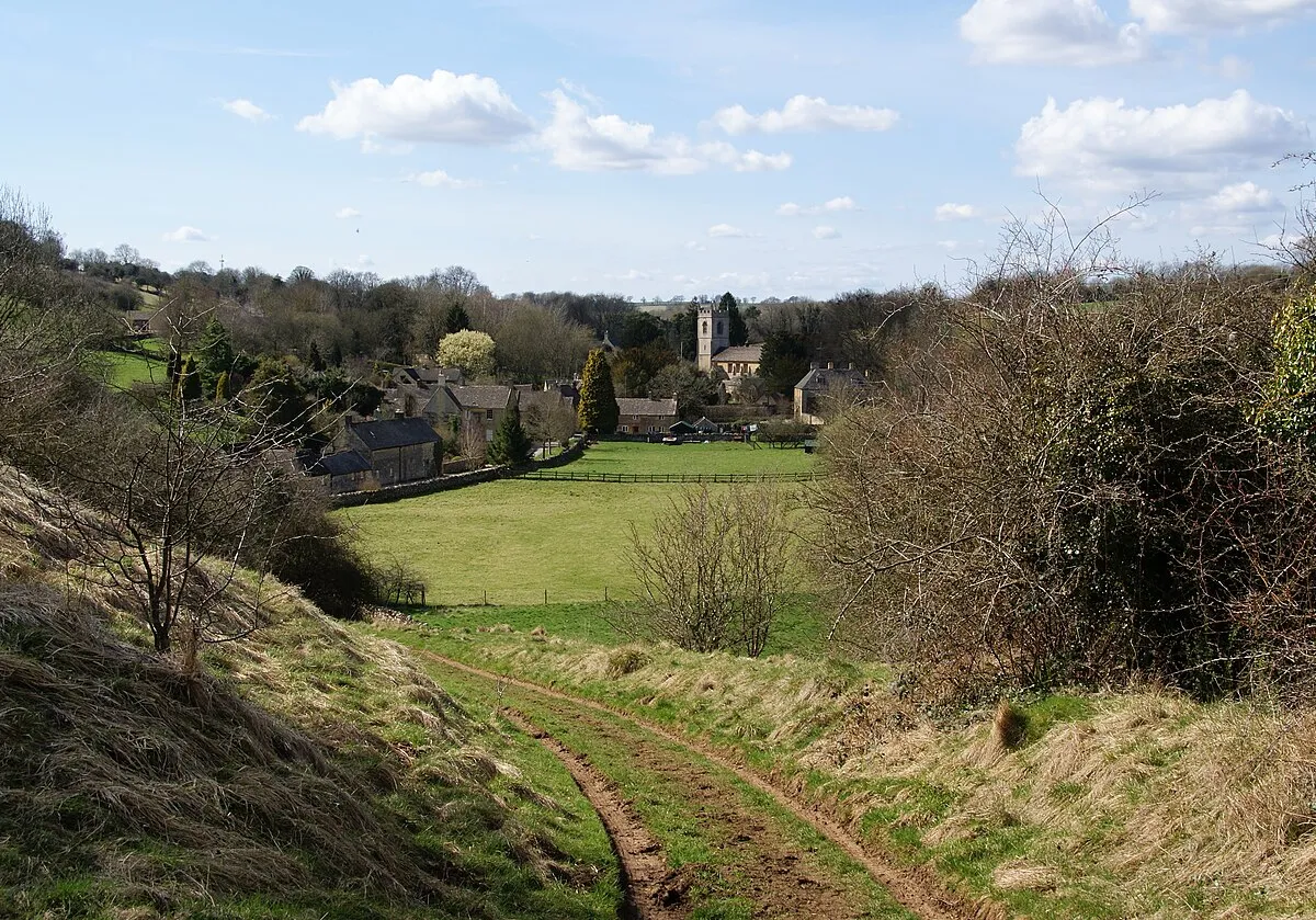 Approaching Naunton