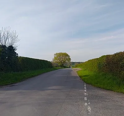 Milkhouse Road towards A4