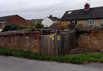 Avon Road electricity substation, Devizes