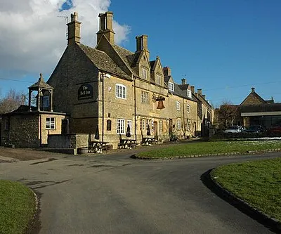 Bell Inn, Willersey The Bell Inn in Willersey in afternoon sun.