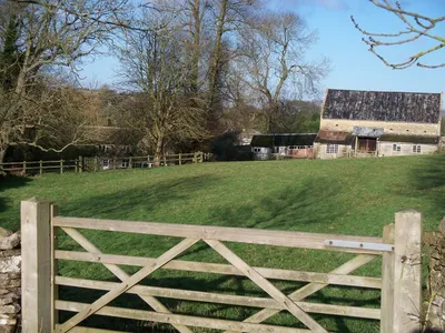 Cogan Hill Farm Seen from the footpath from Andoversford to Sevenhampton.