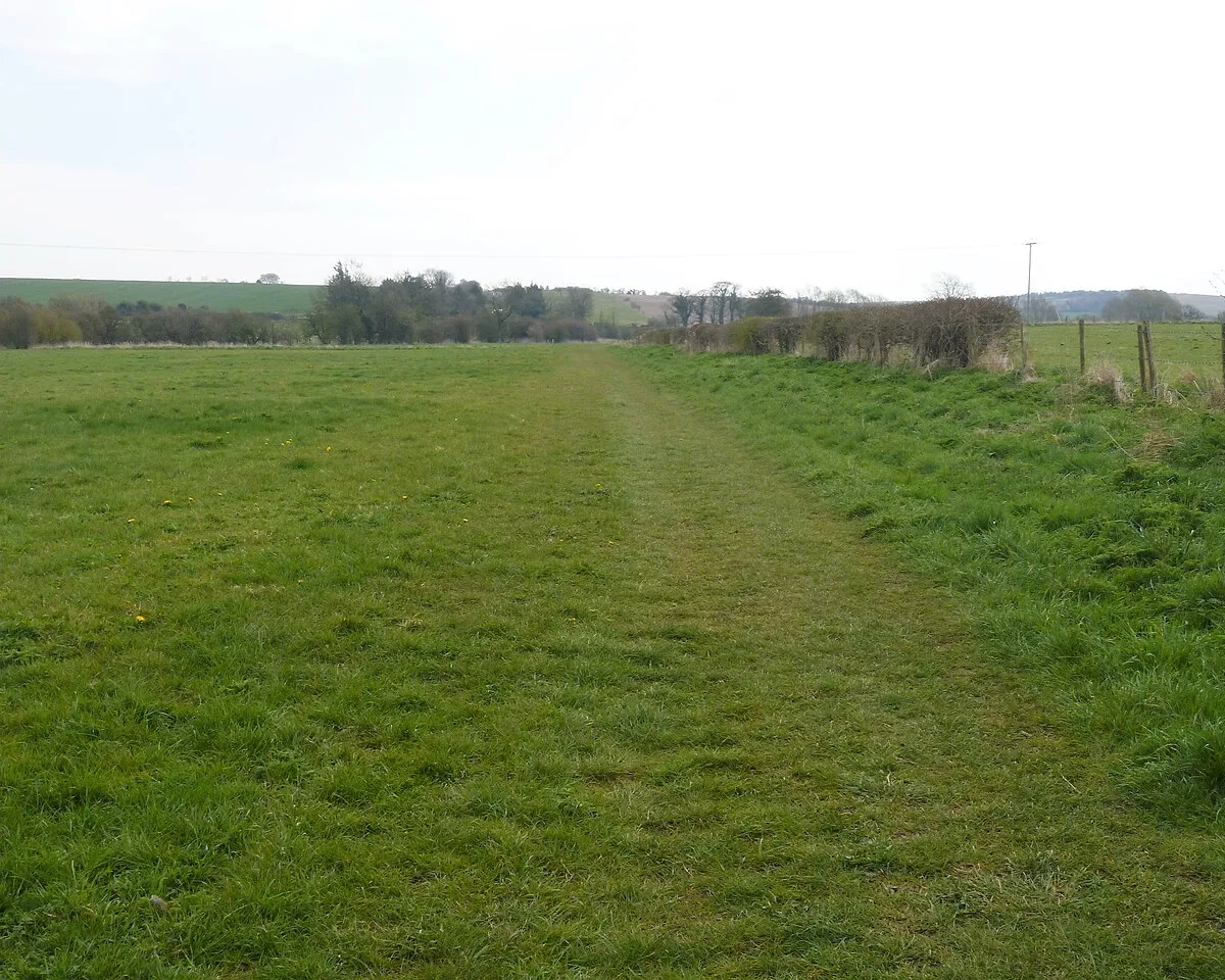 A Neolithic walk around Avebury [9]