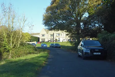A glimpse of the Amberley Inn