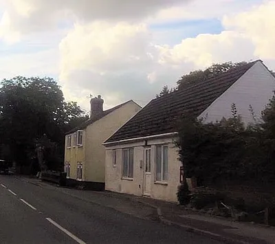 Cottages at Ogbourne St Andrew