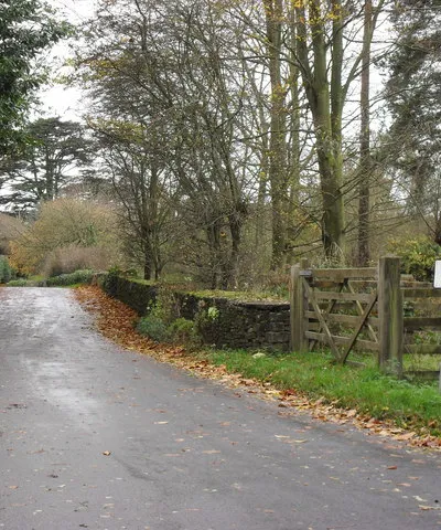 Bridge over the River Leach On the edge of Southrop.
