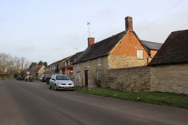 Bank Close Butlers Marston