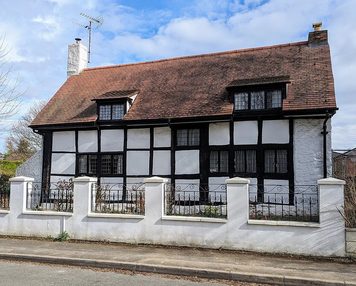 14, Vicarage Lane (building in Brockworth, Tewkesbury, Gloucestershire, UK)