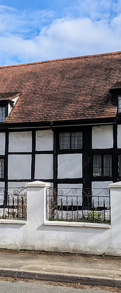 14, Vicarage Lane (building in Brockworth, Tewkesbury, Gloucestershire, UK)