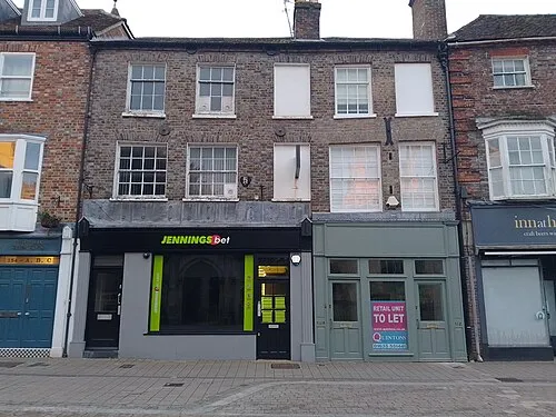 152-153 Bartholomew Street, Newbury