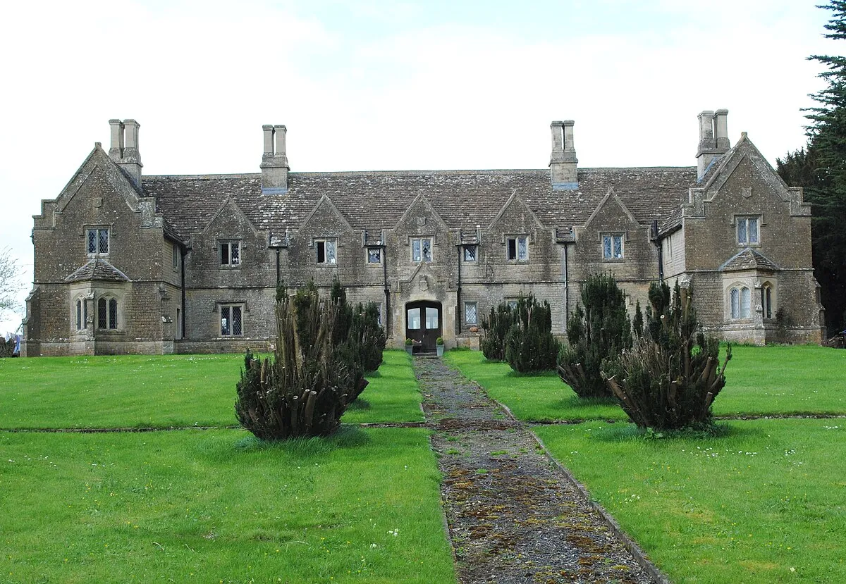 Almshouses, Leigh Delamere, Wiltshire 2014