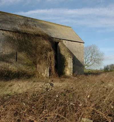 Cotswold stone barn at Starveall, Hawkesbury Upton, Gloucestershire