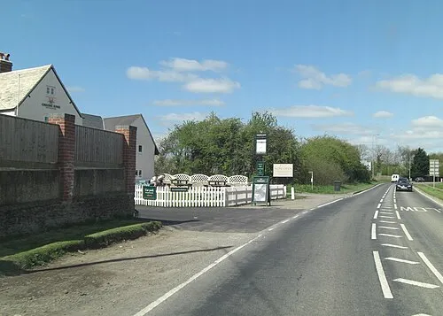 A417 passes the Horse and Jockey