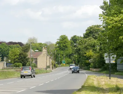 A4 eastbound near Corsham Bath and Box have been left behind, Pickwick and Chippenham are yet to come.
The road leaving on the right is the B3109 bound for Rudloe and Bradford on Avon.