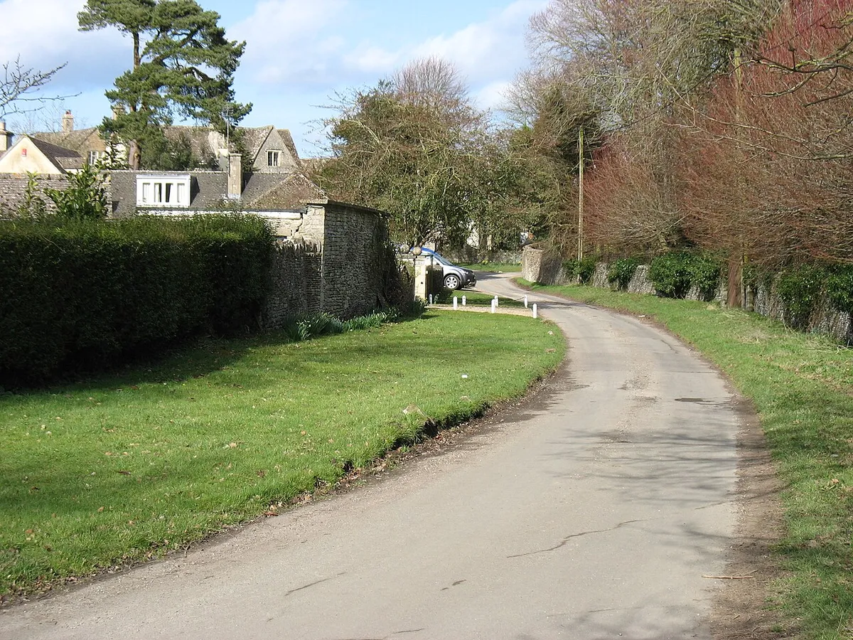 A cul-de-sac in Long Newnton