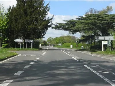 A44 at Over Kiddington crossroads