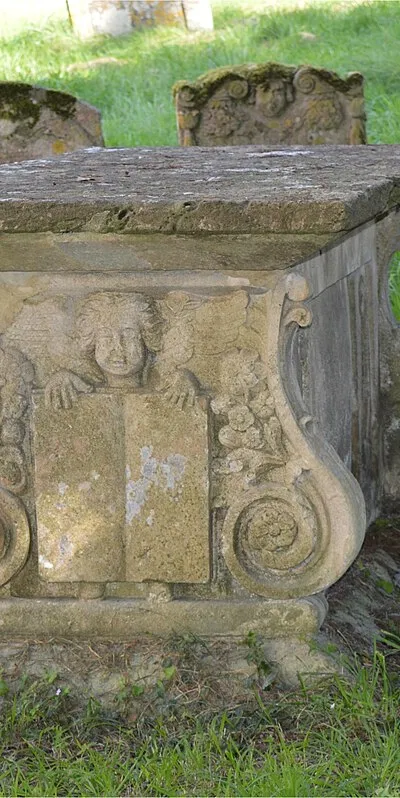 Table tomb, Sapperton
