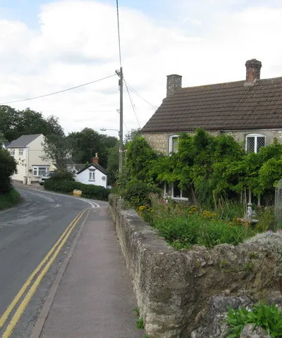 Blunsdon High Street