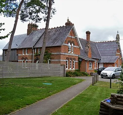 Lockeridge buildings [1]