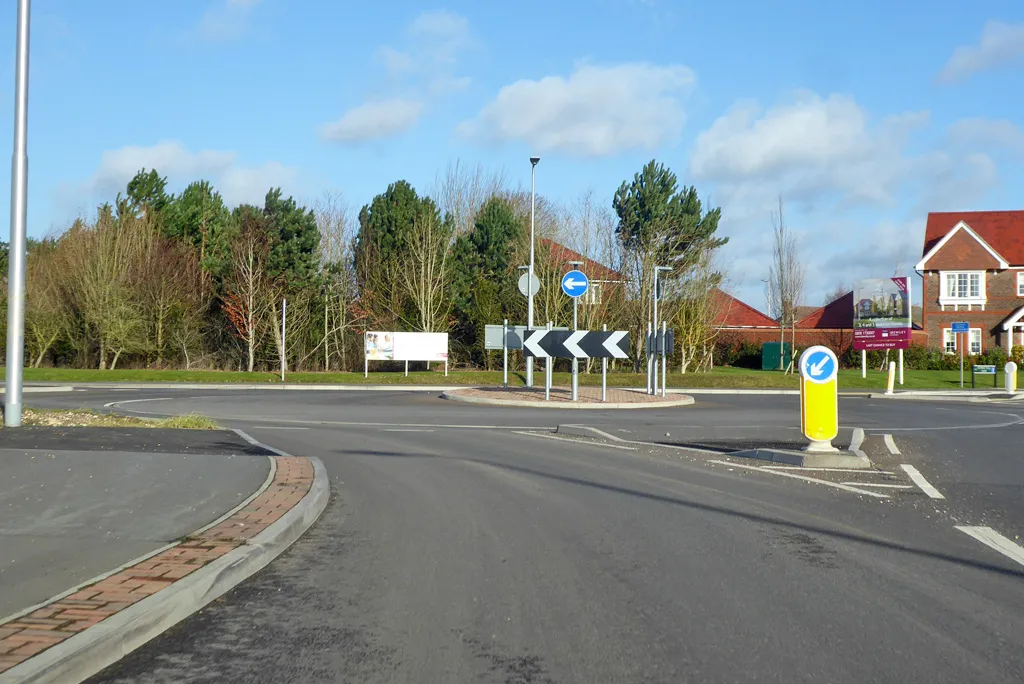 A338 - new roundabout on outskirts of Hungerford