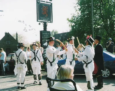 Adderbury Day of Dance, Red Lion Pub, Adderbury, Oxfordshire