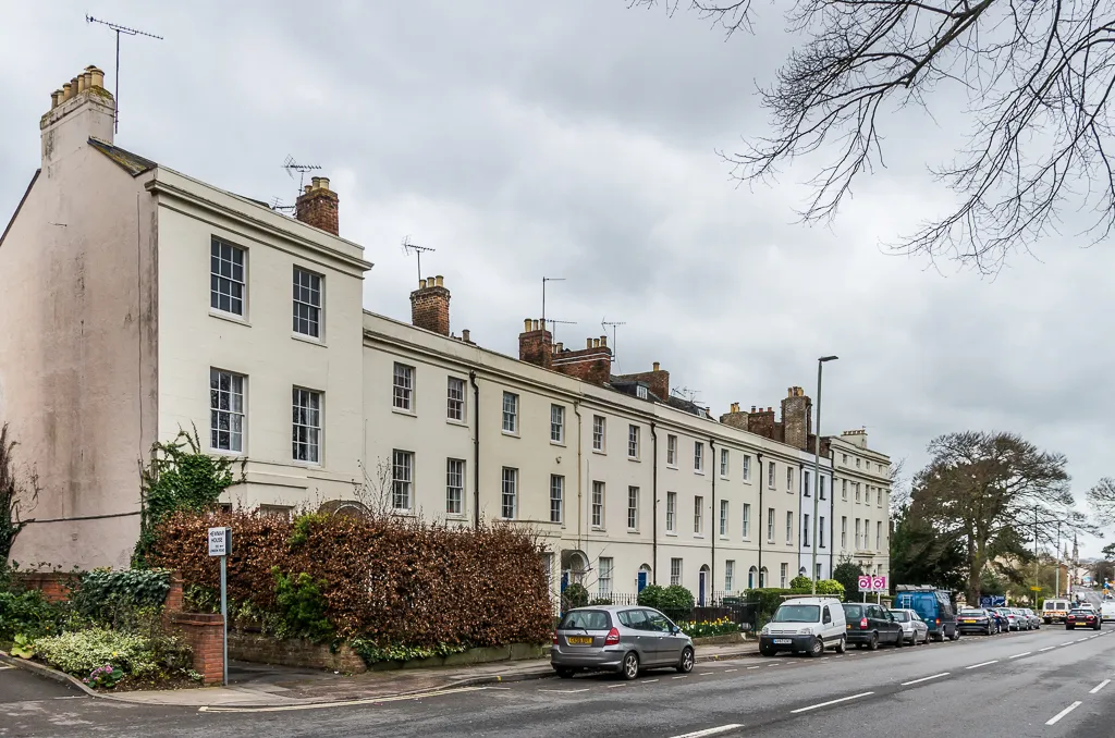 100 - 118 London Road