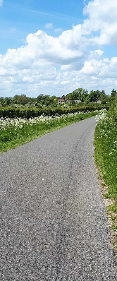 Approaching Yelford