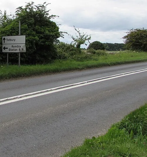 Kemble and Tetbury directions sign facing the A433 from Cirencester
