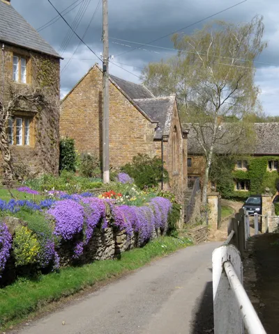 Chapel Lane, upper end
