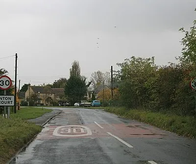 Approaching Stanton Harcourt