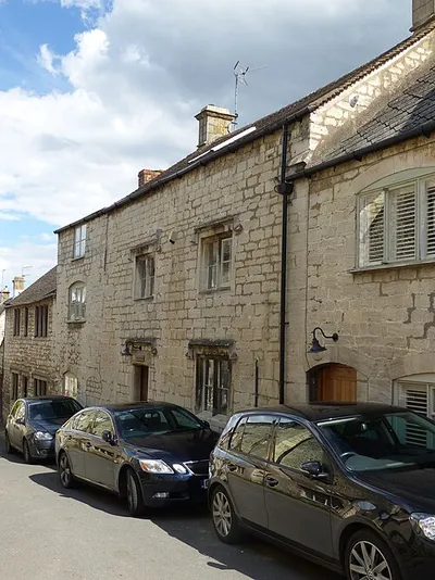Grade II listed house in Painswick, Gloucestershire, UK. Listed as "Amesbury, 3 Vicarage Street".
.mw-parser-output .messagebox{margin:4px 0;width:auto;border-collapse:collapse;border:2px solid var(--border-color-progressive,#6485d1);background-color:var(--background-color-neutral-subtle,#fbfcff);color:var(--color-base,#202122);box-sizing:border-box;border-inline-start-width:8px}.mw-parser-output .messagebox.mbox-small{font-size:88%;line-height:1.25em}.mw-parser-output .mbox-warning,.mw-parser-output .mbox-speedy{border:2px solid var(--border-color-error,#b22222);background:var(--background-color-error-subtle,#ffdbdb);border-inline-start-width:8px}.mw-parser-output .mbox-serious,.mw-parser-output .mbox-delete,.mw-parser-output .mbox-stop{border:2px solid var(--border-color-error,#b22222);border-inline-start-width:8px}.mw-parser-output .mbox-issue,.mw-parser-output .mbox-content{border:2px solid #f28500;background:var(--background-color-warning-subtle,#ffe);border-inline-start-width:8px}.mw-parser-output .mbox-query,.mw-parser-output .mbox-style{border:2px solid #f4c430;background:var(--background-color-warning-subtle,#ffe);border-inline-start-width:8px}.mw-parser-output .mbox-shit{border:2px solid #960;border-inline-start-width:8px}.mw-parser-output .mbox-license{border:2px solid #88a;border-inline-start-width:initial}.mw-parser-output .mbox-legal{border:2px solid var(--border-color-notice,#666);background:var(--background-color-base,#fff);border-inline-start-width:8px}.mw-parser-output .mbox-honor{border:2px solid #ca3;background:var(--background-color-warning-subtle,#fcf4db);border-inline-start-width:8px}.mw-parser-output .mbox-growth{border:2px solid #8d4;background:var(--background-color-success-subtle,#d5fdf4);border-inline-start-width:8px}.mw-parser-output .mbox-move{border:2px solid #93c;border-inline-start-width:8px}.mw-parser-output .mbox-protection,.mw-parser-output .mbox-message{border:2px solid var(--border-color-base,#aaa);border-inline-start-width:8px}.mw-parser-output .messagebox .mbox-text{border:none;padding:0.25em 0.9em;width:100%}.mw-parser-output .messagebox .mbox-image{border:none;padding:2px 0 2px 0.9em;text-align:center}.mw-parser-output .messagebox .mbox-imageright{border:none;padding:2px 0.9em 2px 0;text-align:center}.mw-parser-output .messagebox .mbox-empty-cell{border:none;padding:0;width:1px}.mw-parser-output .messagebox .mbox-invalid-type{text-align:center}@media(min-width:720px){.mw-parser-output .messagebox{margin:4px 10%}.mw-parser-output .messagebox.mbox-small{clear:right;float:right;margin:4px 0 4px 1em;width:238px}}body.skin--responsive .mw-parser-output table.messagebox img{max-width:none!important}Wikidata has entry Amesbury, 3 Vicarage Street (Q26518042) with data related to this item.