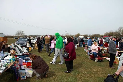 Car boot sale at Ducklington