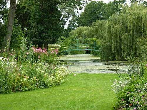 "Monet" bridge, Highnam Court garden