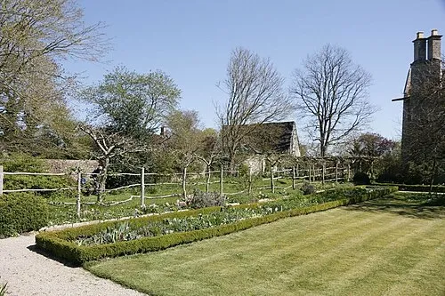 Kelmscott Manor Park and Garden