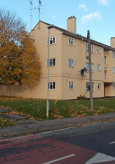Autumn colours and flats, Matson, Gloucester