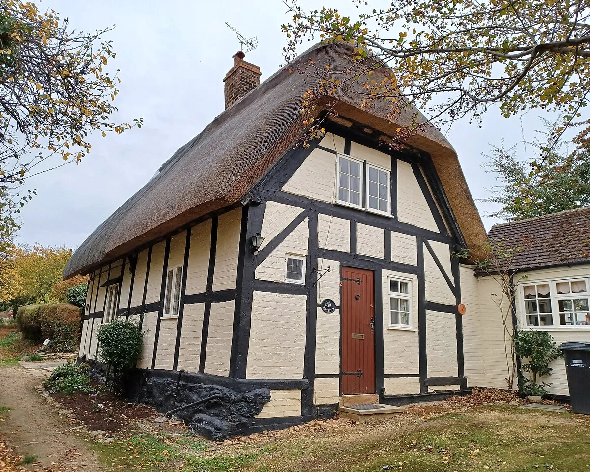 April Cottage and Robbins, Great Comberton, Worcestershire, England. 17th century, Grade II listed as April Cottage.