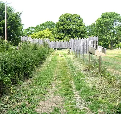 A circular walk around Winchcombe [64]
