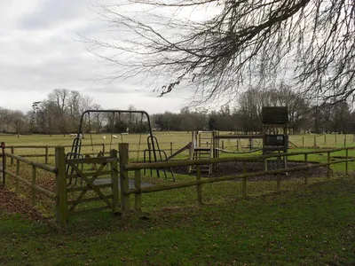 Children's play equipment