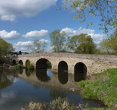 Ancient Pack Bridge, Pershore - Perfect Cumulus