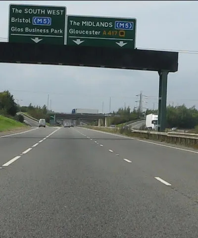A417 approaching Gloucester Business Park junction