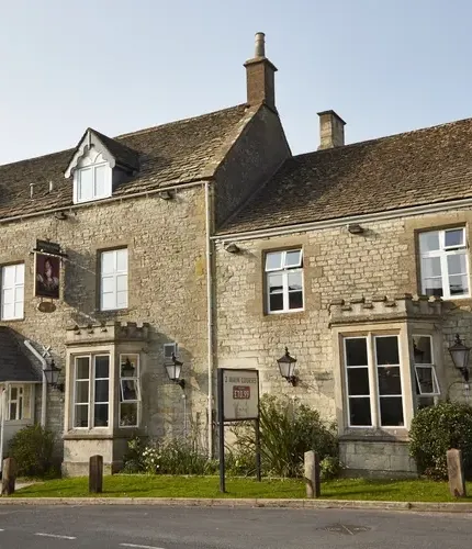Royal George Hotel